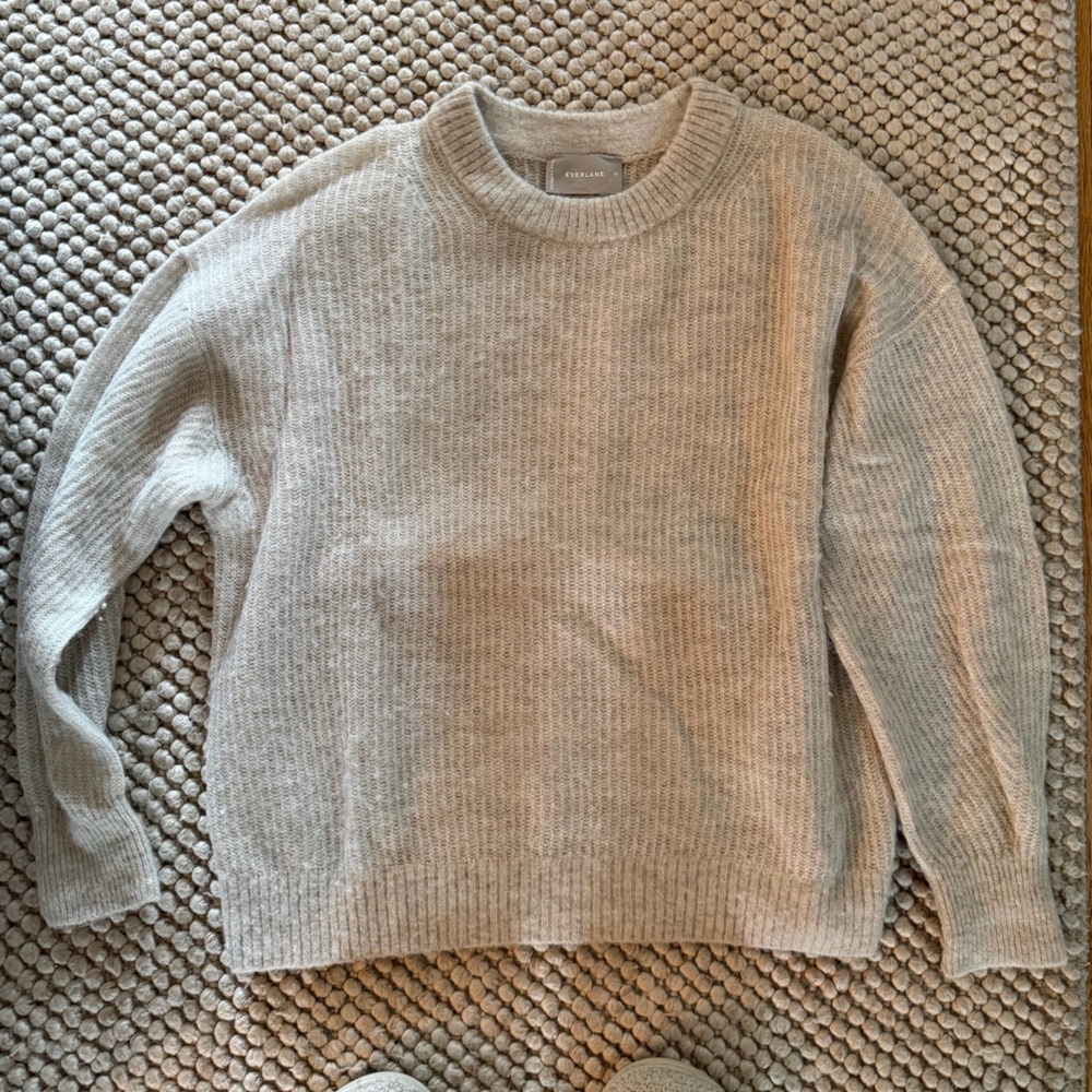 Everlane Light Gray Knit Sweater